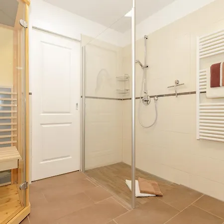 Strandvilla Luv Lee Kapitaen-suite * Rerik